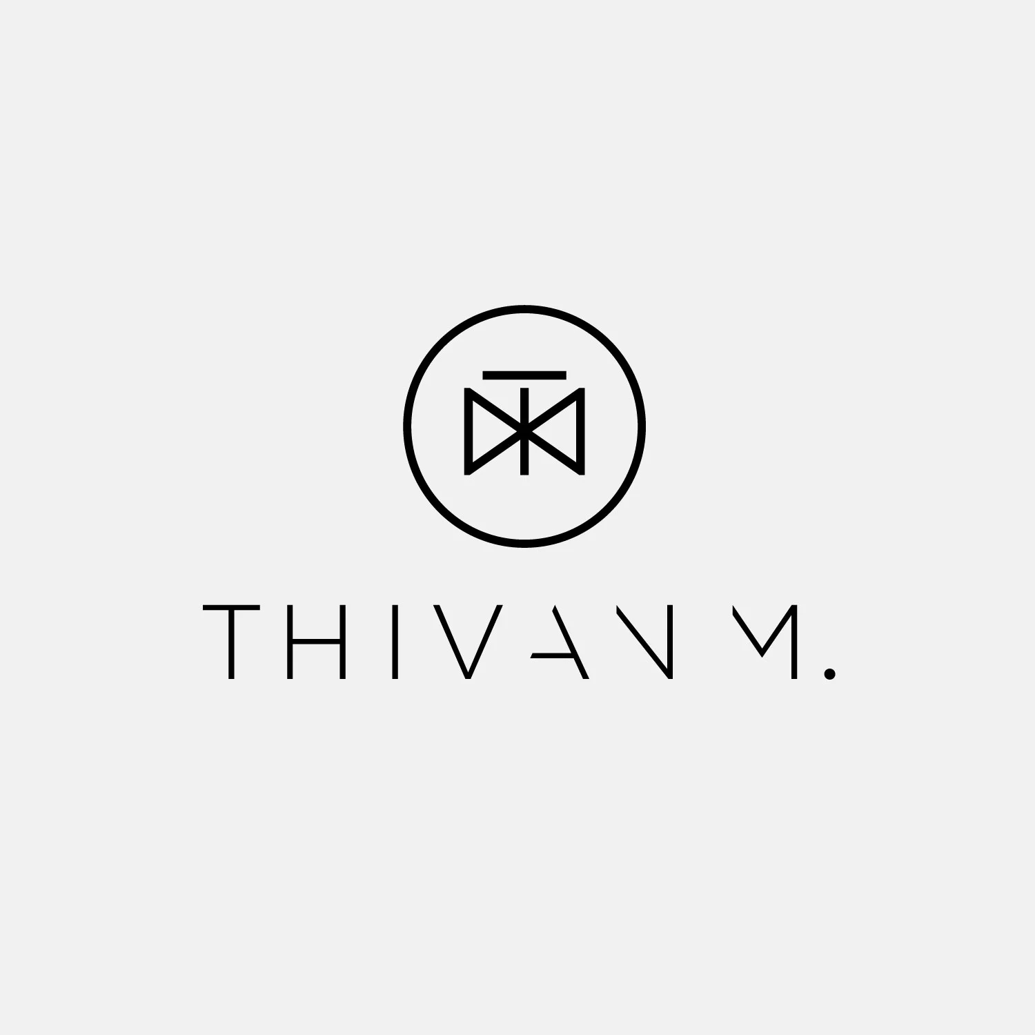 Logo Thivan M. en version noire